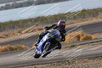 media/Dec-18-2022-SoCal Trackdays (Sun) [[8099a50955]]/Turn 14 (940am)/